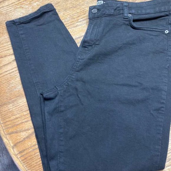 Route 66 Black Skinny - Picture 2 of 8